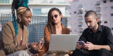 The Future of Digital Nomadism in the US: Trends & Predictions for 2025 - Cover Image