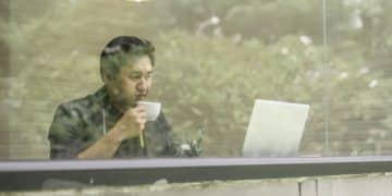 Freelancers, Protect Your Income: Disability Insurance Options 2025 - Cover Image