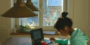 Freelance Bookkeeping: Essential Tips for Income & Expense Tracking - Cover Image